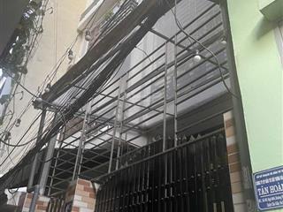 Bán nhà đường nguyễn văn huyên 82m2 x 5t, mt 4.4m, gần công viên nghĩa đô, giá 15.5 tỷ