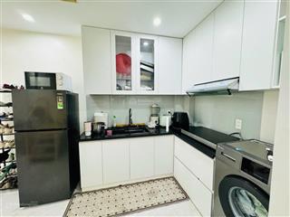 Vip. tập thể ngay cạnh cv thủ lệ  gần hồ ngọc khánh  2pn  2wc  tầng 2  cực thoáng!