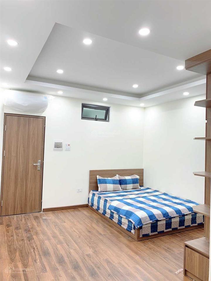 Phòng tại 44 trần thái tông, xuân thủy, cầu giấy, đã đầy đủ nội thất. chỉ cần mang quần áo vào ở.