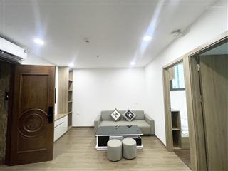 Căn 2n1k mới cứng đầy đủ nội thất tại nguyễn khánh toàn. nhà mới cứng 1/11 vào ở.