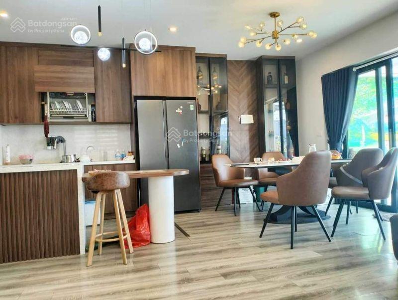 Tin thật! toà ccmn phố khương trung 171m2 8tầng  mt 7,7m  2 mặt ngõ ô tô tránh 36tỷ dt 2 tỷ/năm