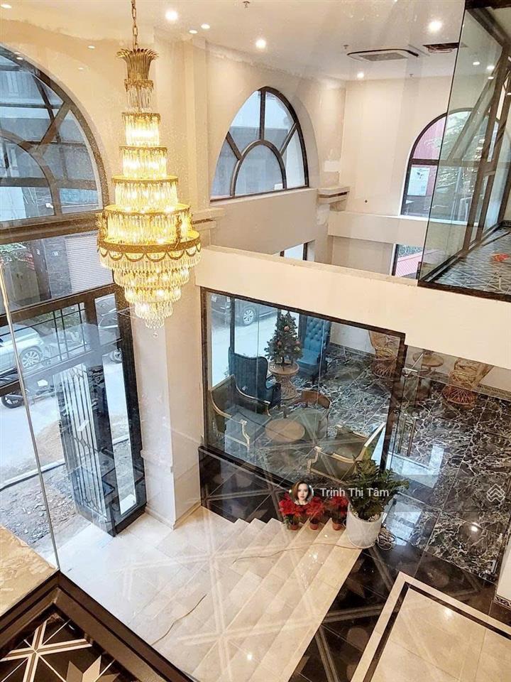 Rẻ nhất mp hoàng ngân  75m2  3 thoáng  mt 5,5m  24,5 tỷ  0965 118 ***