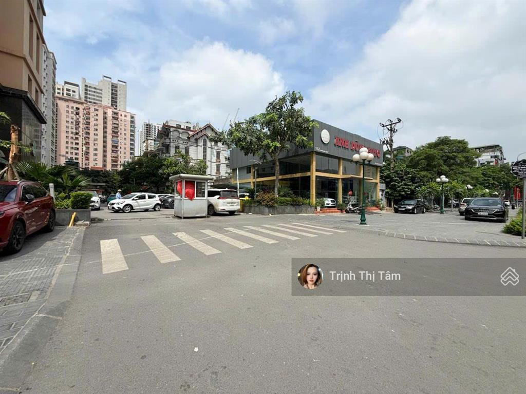 Bán gấp biệt thự shopvilla licogi 13 khuất duy tiến 148m2, mt 7,2m, 6 tầng, 10 oto đỗ, 41 tỷ (ctl)