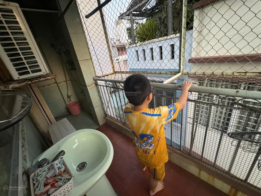 Bán gấp lý thái tổ 44m2 giá 8 tỷ 5 quận 10  còn thương lượng