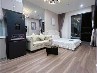 Bán căn hộ studio với 30m2 tại the zurich  vinhomes ocean park, giá 2,36 tỷ