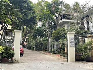 Chính chủ bán gấp biệt thự làng kiến trúc phong cảnh võng thị, tây hồ, giá cực tốt !