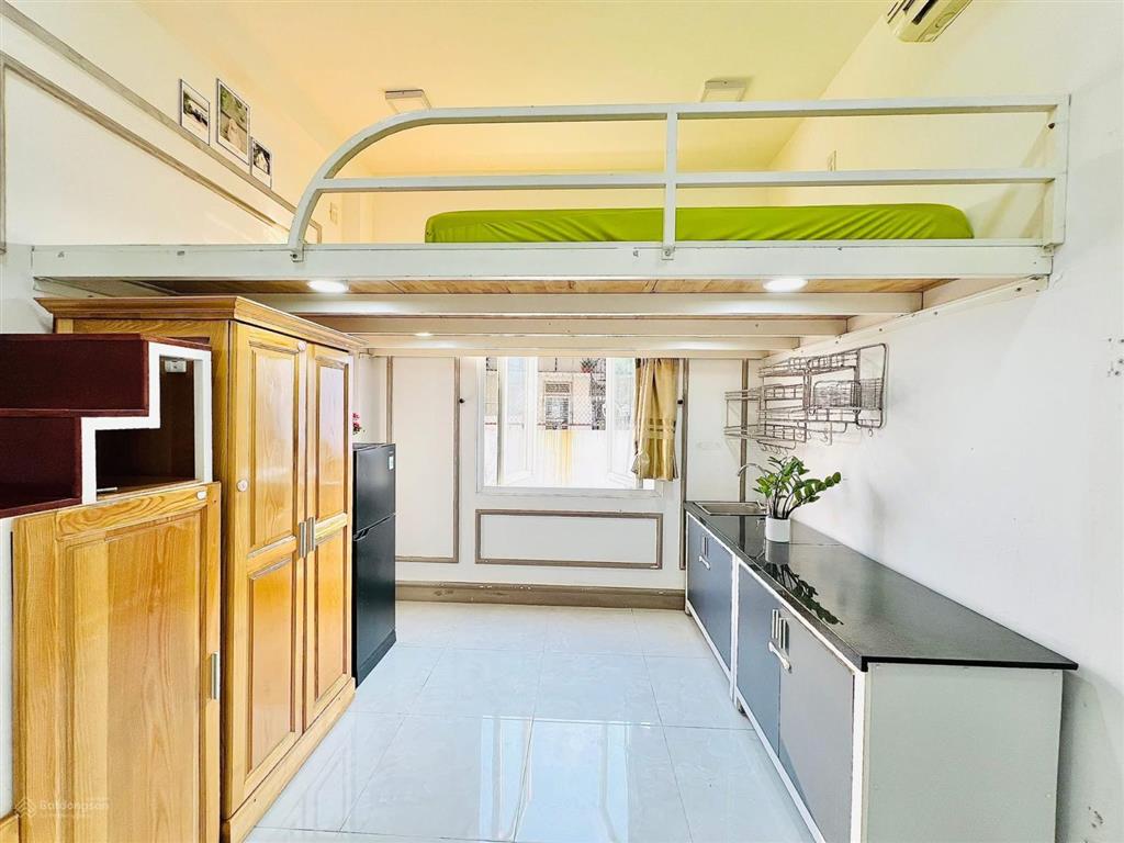Phòng gác lửng full nội thất 30m2 3p aeon tân phú  ở liền