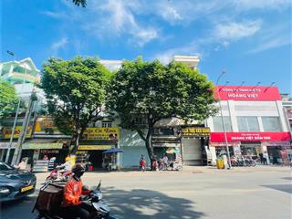 Chỉ 13.5tỷ nhà siêu vị trí mặt tiền ngay đầm sen p5 quận 11, 4tầng 4x13cn 49,2m2 hoàn công đủ