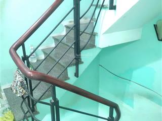 Nhà 5 tầng, 39.7m2, 5pn, hẻm 2.5m, tôn đản, f10 q4