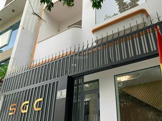 Cho thuê nhà số 20 đồng nai, p2, quận tân bình. dt 6x15m, 1 trệt 2 lầu