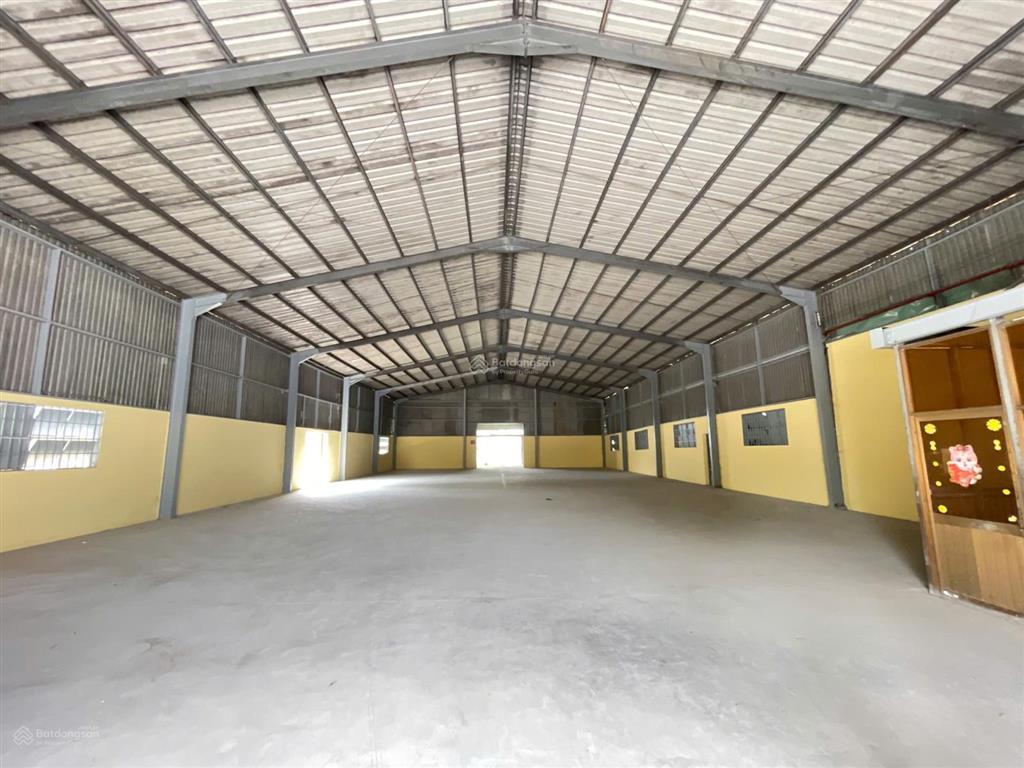 Cho thuê kho xưởng mặt tiền trần đại nghĩa, bình chánh 1100m2  pccc thẩm duyệt  đường cont
