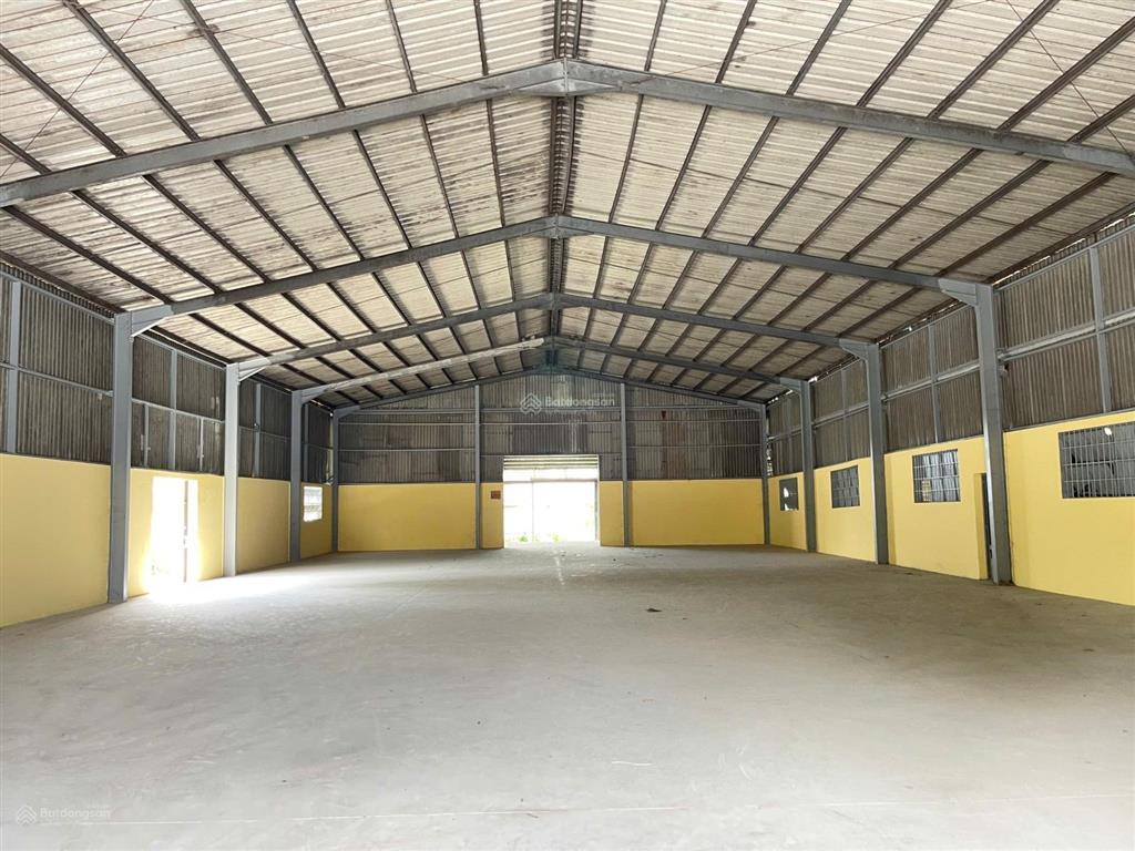Cho thuê kho xưởng mặt tiền trần đại nghĩa, bình chánh 1100m2  pccc thẩm duyệt  đường cont