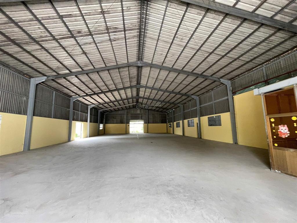 Cho thuê kho xưởng mặt tiền trần đại nghĩa, bình chánh 1100m2  pccc thẩm duyệt  đường cont