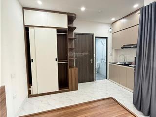Bán chdv cc mini, dịch vọng, cầu giấy, 55m2, 6 tầng, 10 phòng, dt 55tr/th, ngõ nông, ra ô tô 20m