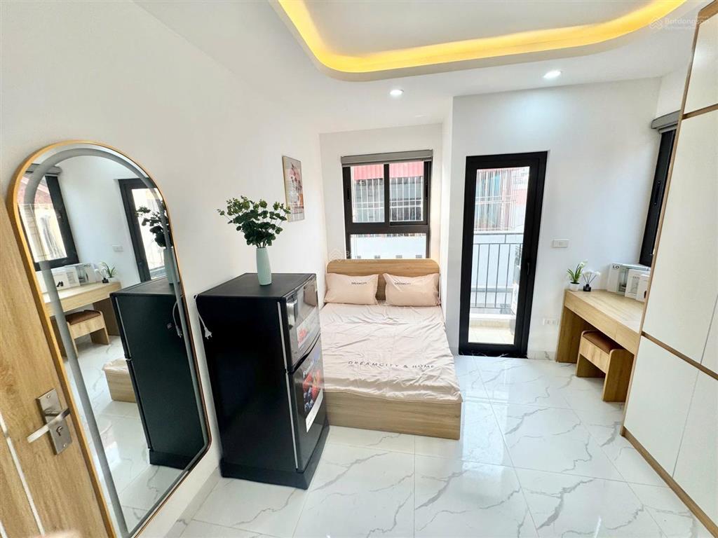 Bán chung cư mini , lô góc phú mỹ đình , 100m , 8 tầng ,25p , doanh thu 140tr/tháng, ra ô tô 20m