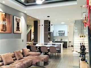 Bán gấp nhà đẹp, thang máy tđc tu hoàng phương canh vỉa hè  ô tô tránh 80m 6 tầng giá 16tỷ