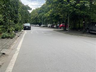 Bán gấp lô đất tđc cầu diễn lô góc vỉa hè ô tô tránh kinh doanh văn phòng 100m2, giá chỉ 23tỷ