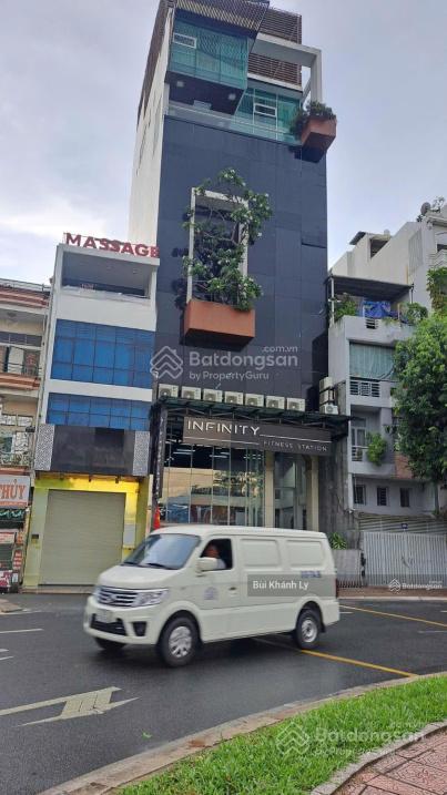 Bán nhà mặt phố spa, khách sạn, dt gần 100m2, dtsd 350,4m2 12 phòng. 0937 988 ***