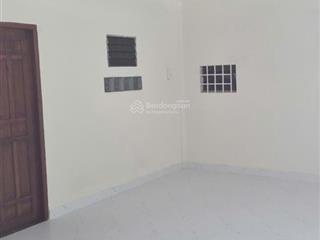 Bán nhà gần mt vườn lài, lộ giới 8m, dt 137m2 ngang 6.5m, giá chỉ 8.4 tỷ.  0937 988 ***