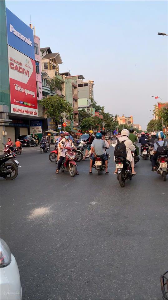 Bán gấp nhà hxh nguyễn văn lượng ngay siêu thị lotte mart 175m2 giá chỉ 16,5 tỷ tl