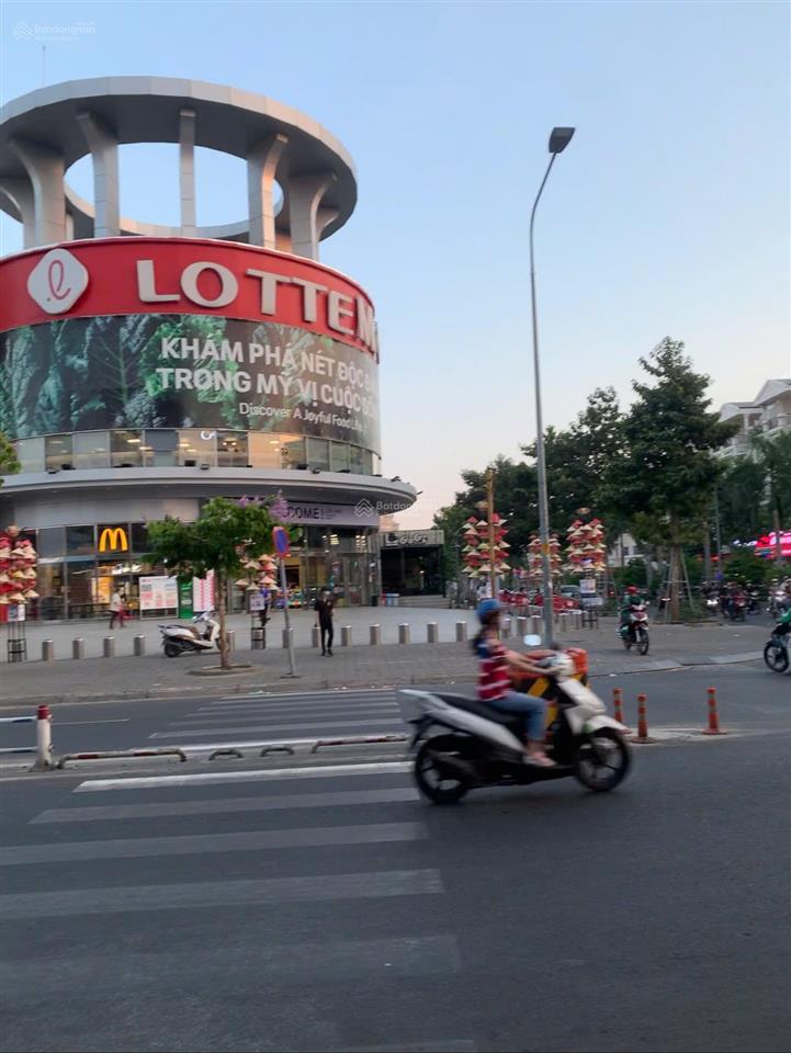 Bán gấp nhà hxh nguyễn văn lượng ngay siêu thị lotte mart 175m2 giá chỉ 16,5 tỷ tl