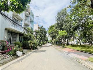 Bán nhà mặt tiền 4 tầng view công viên, sát đại lộ võ văn kiệt, thuận tiện ở và kinh doanh