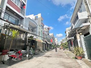 Bán nhà 3 tầng đường nguyễn quý yêm, gần võ văn kiệt, 4m x 24m, hẻm xe tải thông, chỉ hơn 7 tỷ.