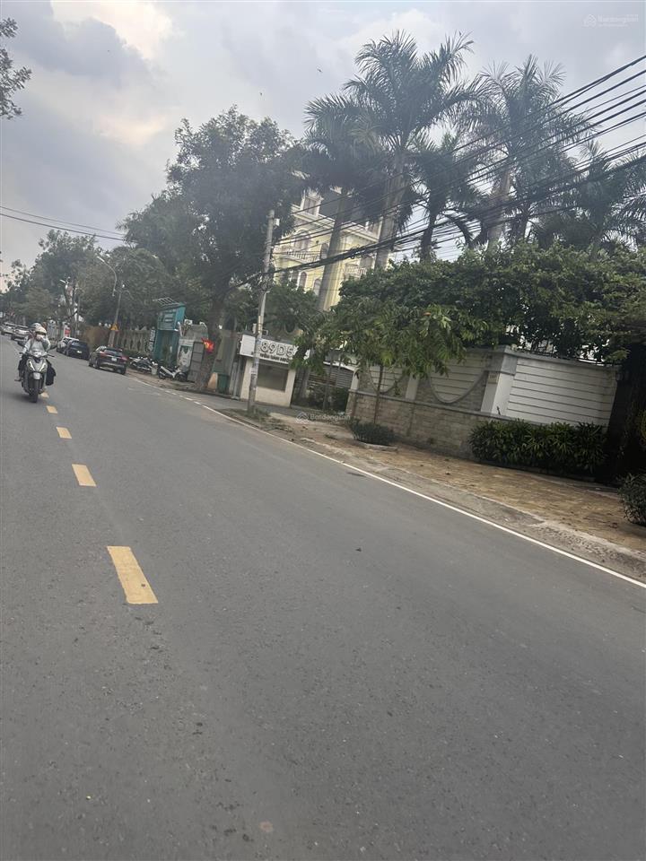 Hàng hiếm khu thảo điền, quận 2 10x24m( xd hầm+6 tầng) giá bán 54 tỷ tl.