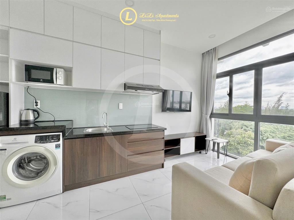 Trống sẵn căn hộ 1 phòng ngủ view sông  phố tây nhộn nhịp | xem phòng ngay