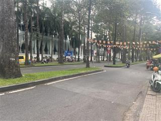 Bán mặt tiền ngô gia tự 1 đời chủ  dt 100m2 nhà cũ vị trí hiếm kinhdoanh  giá tốt 330tr/m2