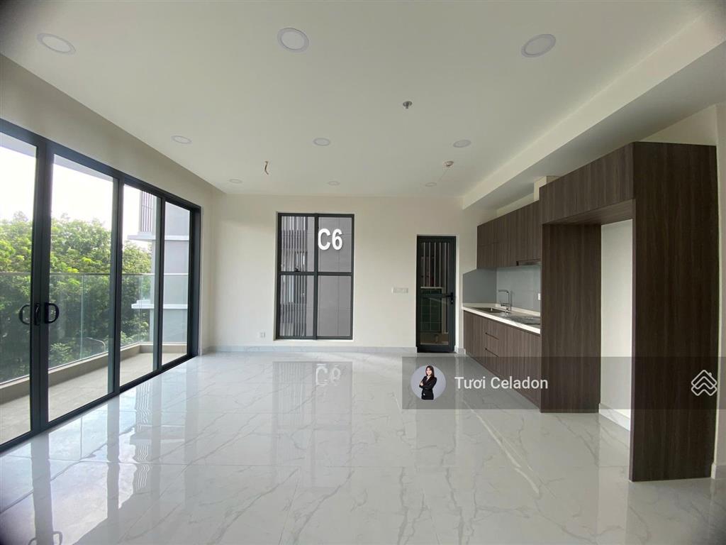 Giá cđt ân hạn gốc lãi 2 năm diamond centery 3pn 121m2 ck 2% tt 2ty7 nhận nhà
