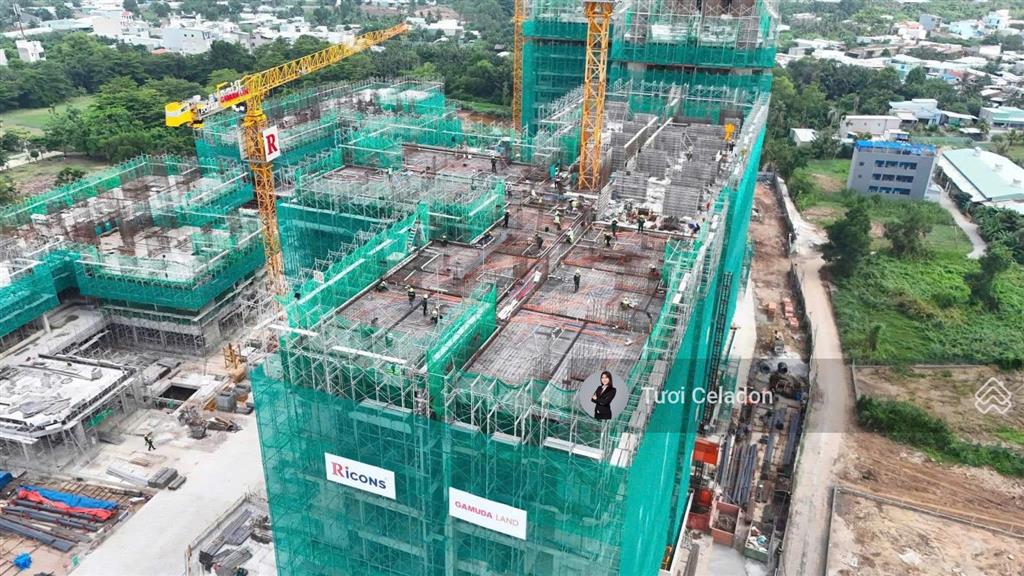 Elysian 1pn + dt 53m2 view hồ bơi/ tt tới nhận nhà 30%