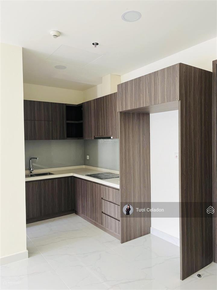 Siêu phẩm centery view đông nam 96m2 giá 8tỷ5  ô xe định danh