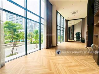 Centery 2 ban công c3 giá 10ty (trả 3 năm) view công viên  siêu đẹp