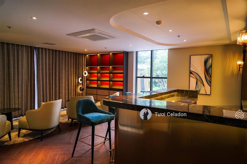 Diamond centery 2pn 96m2 có thể làm 3pn  giá 7ty8(102%) kèm carpark