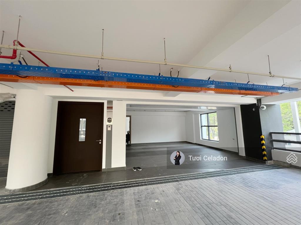 Bán sky linked villa tháp p2 tầng 2  165m2 giá 11,4tỷ (102%), gara 40m2