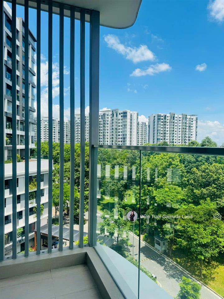 Bán duplex centery 160m2 ntcb giá 13 tỷ/kèm ô xe