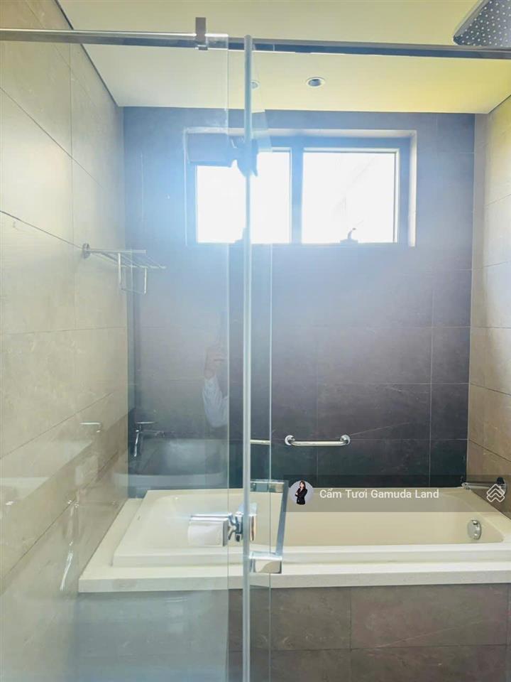 Bán duplex centery 160m2 ntcb giá 13 tỷ/kèm ô xe