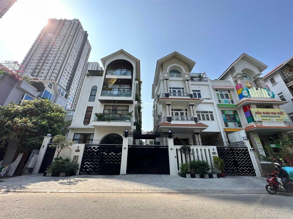 Biệt thự him lam có thang máy 200m2 (10 x 20m)  vị trí đẹp  giá tốt nhất hiện tại  46 tỷ tl