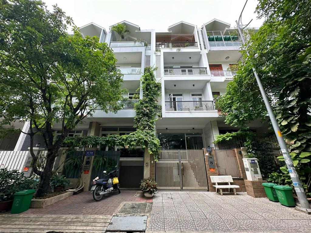 Kẹt bank! bán gấp nhà phố 4 tầng kdc him lam kênh tẻ, quận 7  diện tích 5 x 20m  giá 25 tỷ