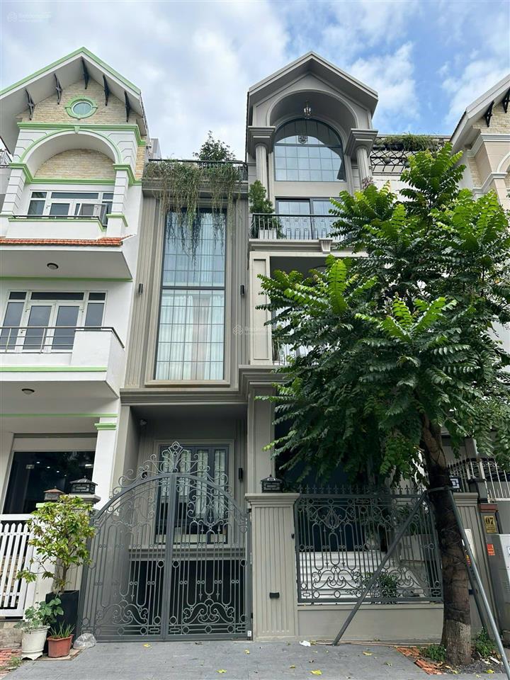 Bán lỗ lô đất nền biệt thự dự án sadeco ven sông, quận 7, diện tích 126m2  giá 16.8 tỷ