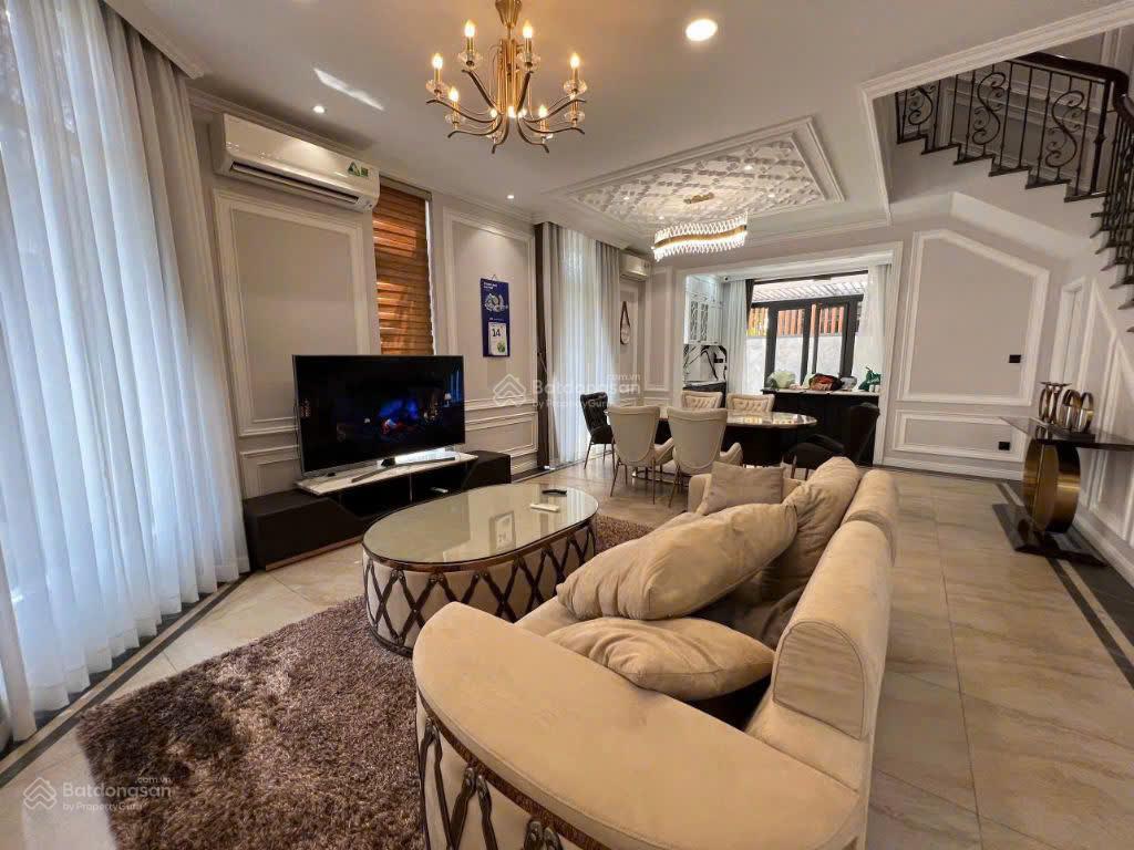 Chính chủ bán gấp căn nhà phố lavila kiến á, 6x17.6m & 5.5x17.6m, đường lớn 20m  12m giá 10.5 tỷ