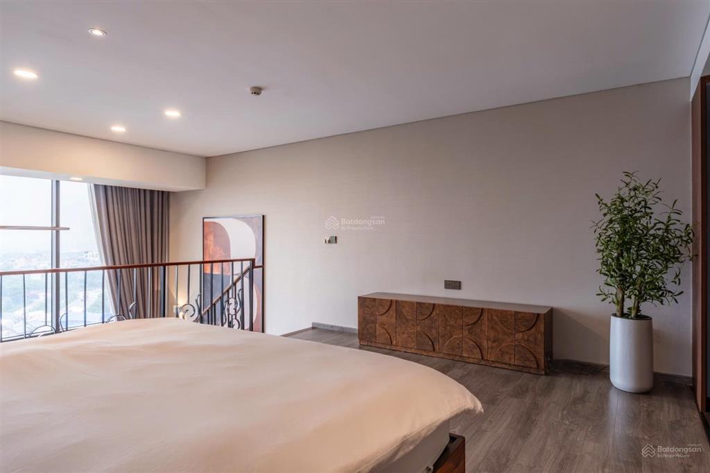 Bán căn hộ cc pentstudio, 76m2, từ 7 tỷ tại lạc long quân, phú thượng, giá tốt