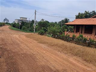 Trung an củ chi nhà vườn mặt tiền sông sài gòn tọa lạc xã trung an củ chi. dt  1925m thổ cư 500m