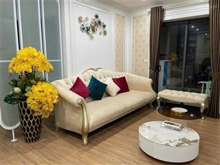Chị tôi cần bán căn hộ 3n 97m2, ban công đn, nội thất đủ giá 6.3 tỷ tại le grand jardin sài đồng.