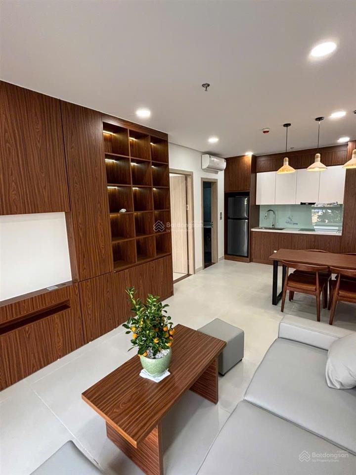 Anh tôi cần bán căn hộ 3n diện tích 101m2 ban công đn giá 7.8 tỷ tại khai sơn city.