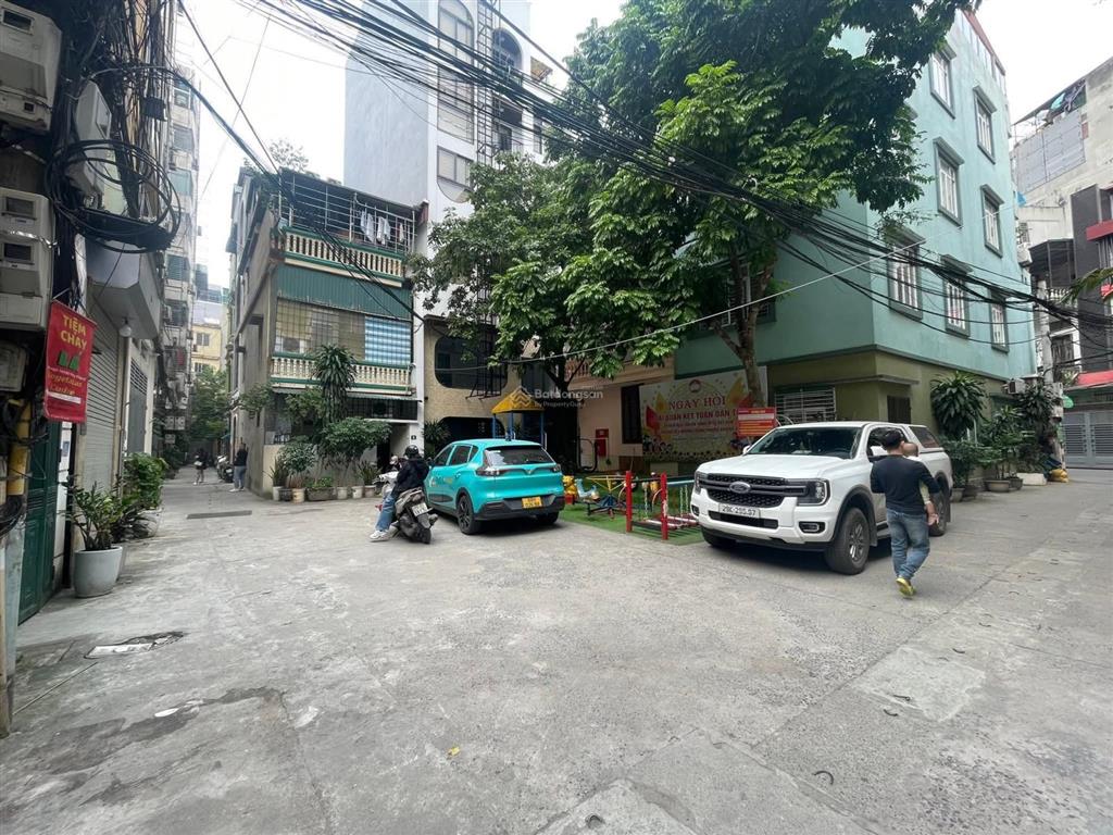 Bán đất tặng nhà 4 tầng vương thừa vũ, ô tô cách nhà 5m, khu vực phát triển, dòng tiền ổn định.