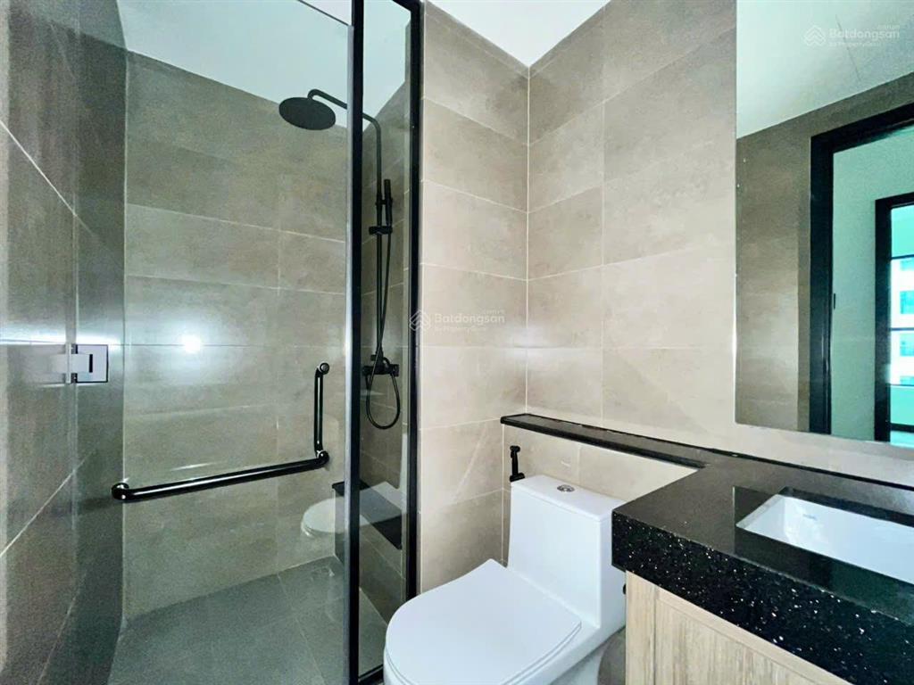 Cho thuê delasol 2pn 2wc 75m2 tầng cao view nội khu yên tĩnh tại số 1 tôn thất thuyết quận 4