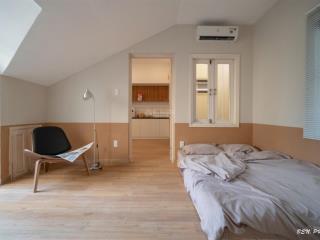 Căn hộ 1pn vừa hoàn thiện ngay khu đô thị lakeview city, kế bên đảo kim cương, mai chí thọ, sala