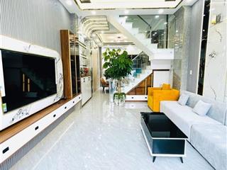 Cần tiền bán gấp nhà lê văn linh, phường 13, quận 4. dt 57m2 giá rẻ nhất khu vực 2,85 tyt. sổ riêng